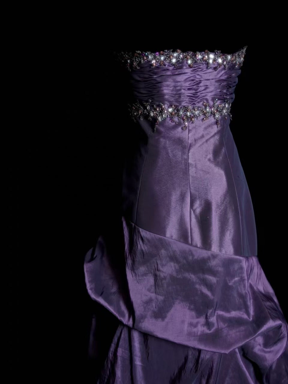 Elegant Sweetheart Neck Taffeta Purple Long Prom Dress with Beads