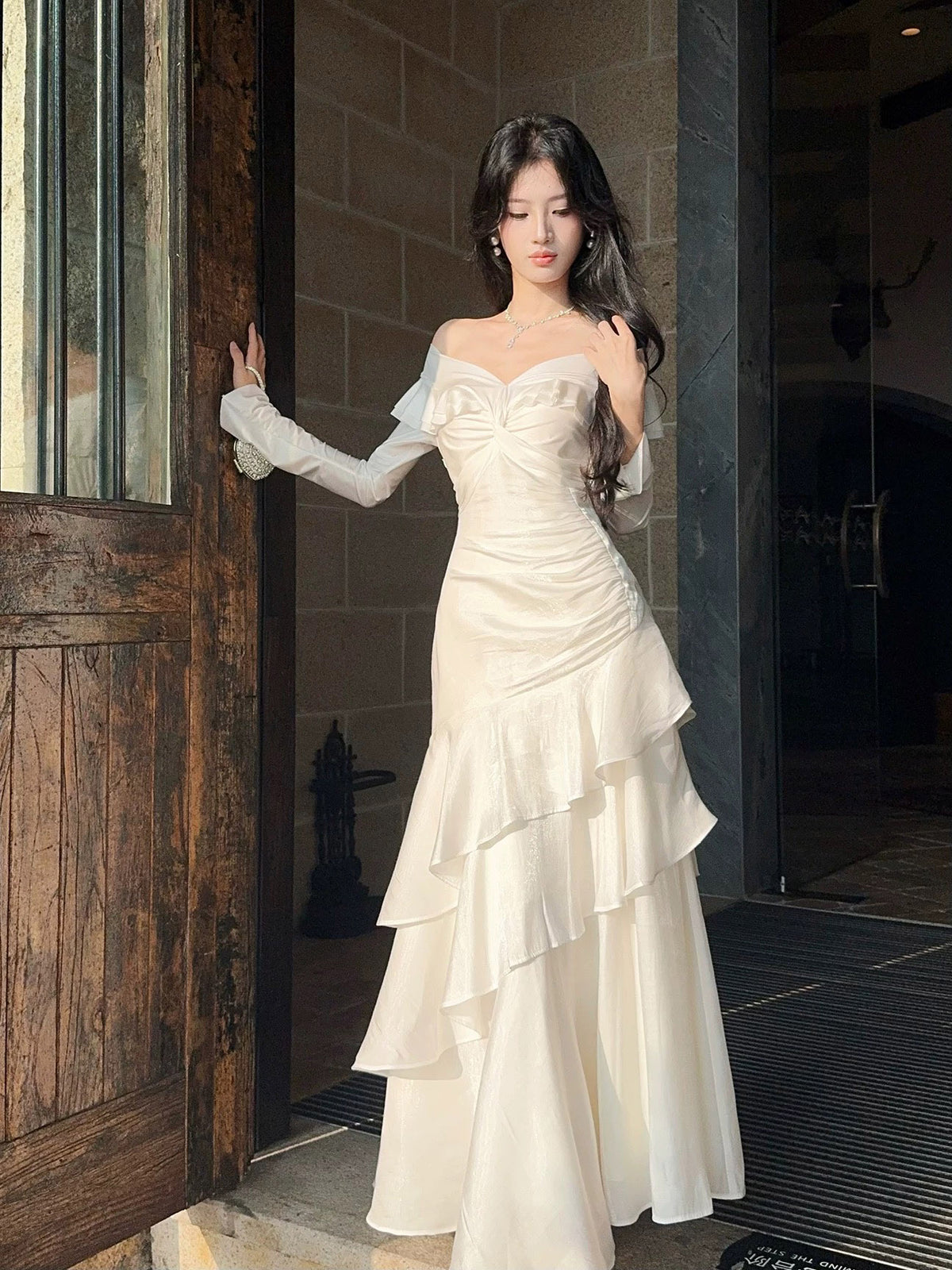 A-Line Sweetheart Long Sleeves ivory Long Prom Dress