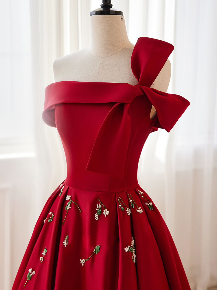 A-Line Satin Burgundy Short Prom Dress, Burgundy Homecoming Dress with Beading US 14 / Burgundy A-Line Satin Burgundy Short Prom Dress, Burgundy Homecoming Dress with Beading US 14 / Burgundy