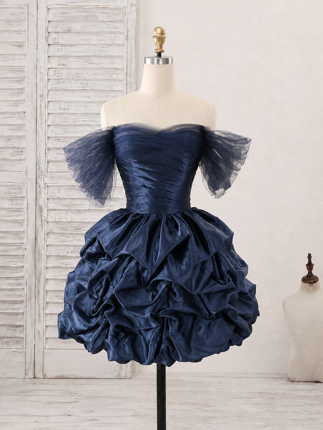 Dark Blue Sweetheart Off Shoulder Tulle Short Prom Dress, Cute Homecoming Dress