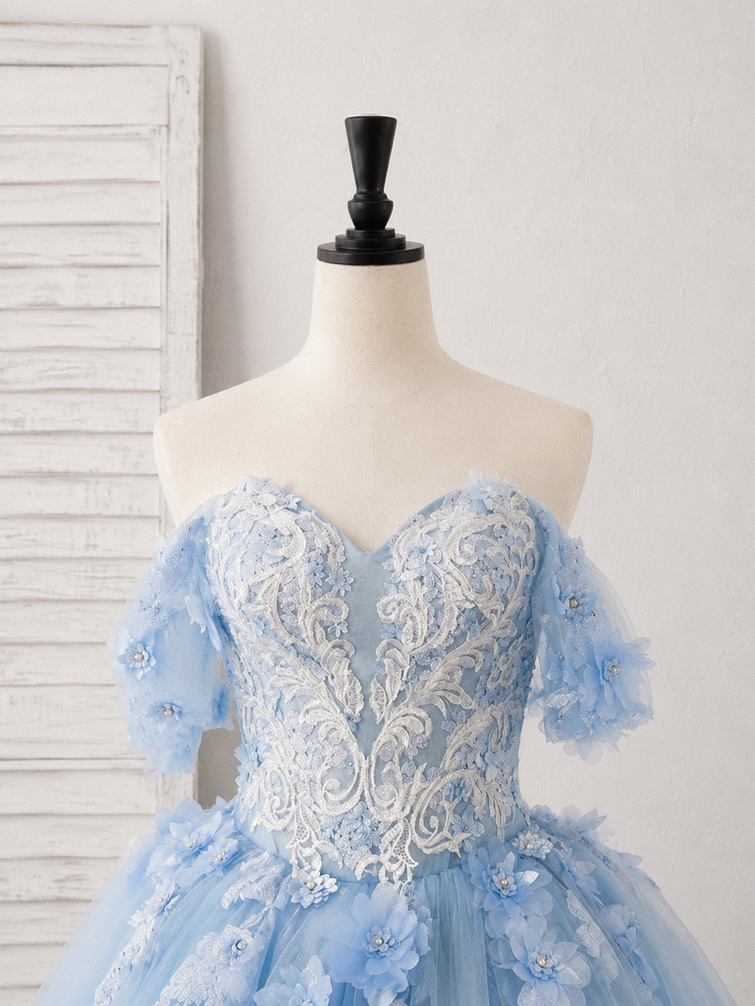 A-line Sweetheart Off Shoulder Tulle Long Blue Prom Dress with Lace Applique