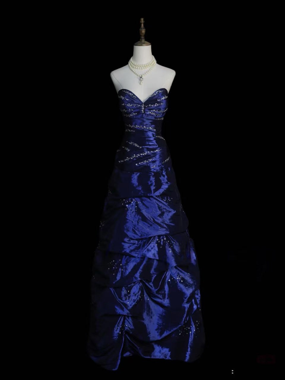 A-line Sweetheart Taffeta Retro Blue Long Prom Dress with Beads