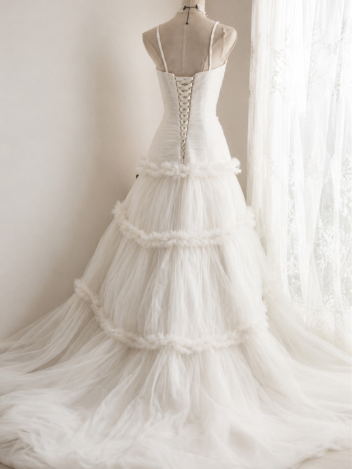 Elegant Sweep Train White Prom Dress with Layered Tulle Skirt