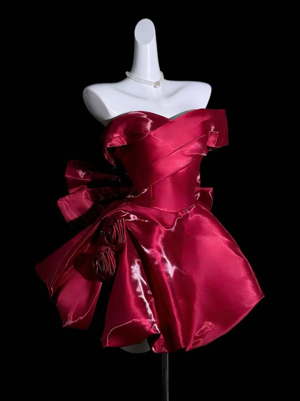Burgundy Sweetheart Neck Off Shoulder Short Prom Dress