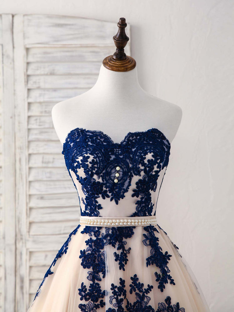 Elegant Sweetheart Tulle Lace Applique Blue Long Prom Dresses