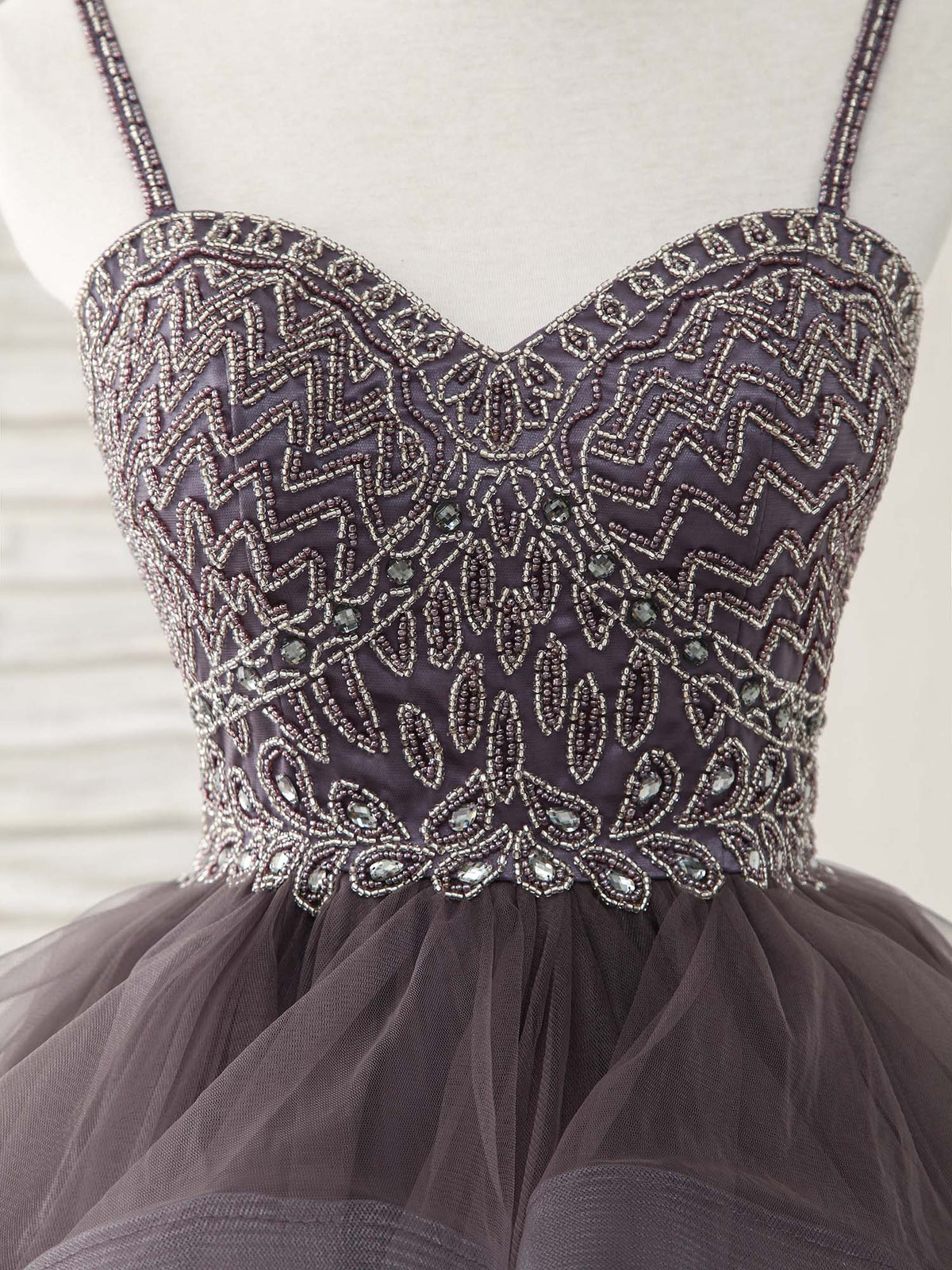 A-Line Sweetheart Tulle Beads Short Prom Dress Cute Homecoming Dress
