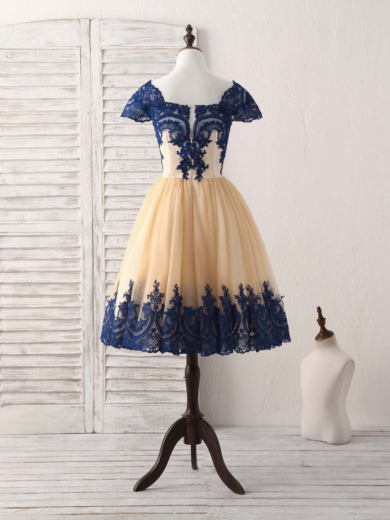 champagne and navy bridesmaid dresses I know I want my bridesmaids to wear neutral champagne dresses, but not sure what suit color to pair with them... help! #neutralbridesmaiddresses #weddingparty #bridalparty #groomsuit #groomsmensuit #bridesmaiddresses #weddingplanning