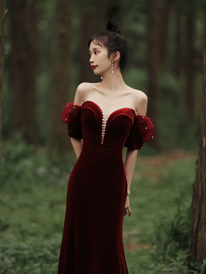 Velvet Gown Vince Camuto Red Dress Red Velvet Dress Prom Burgundy