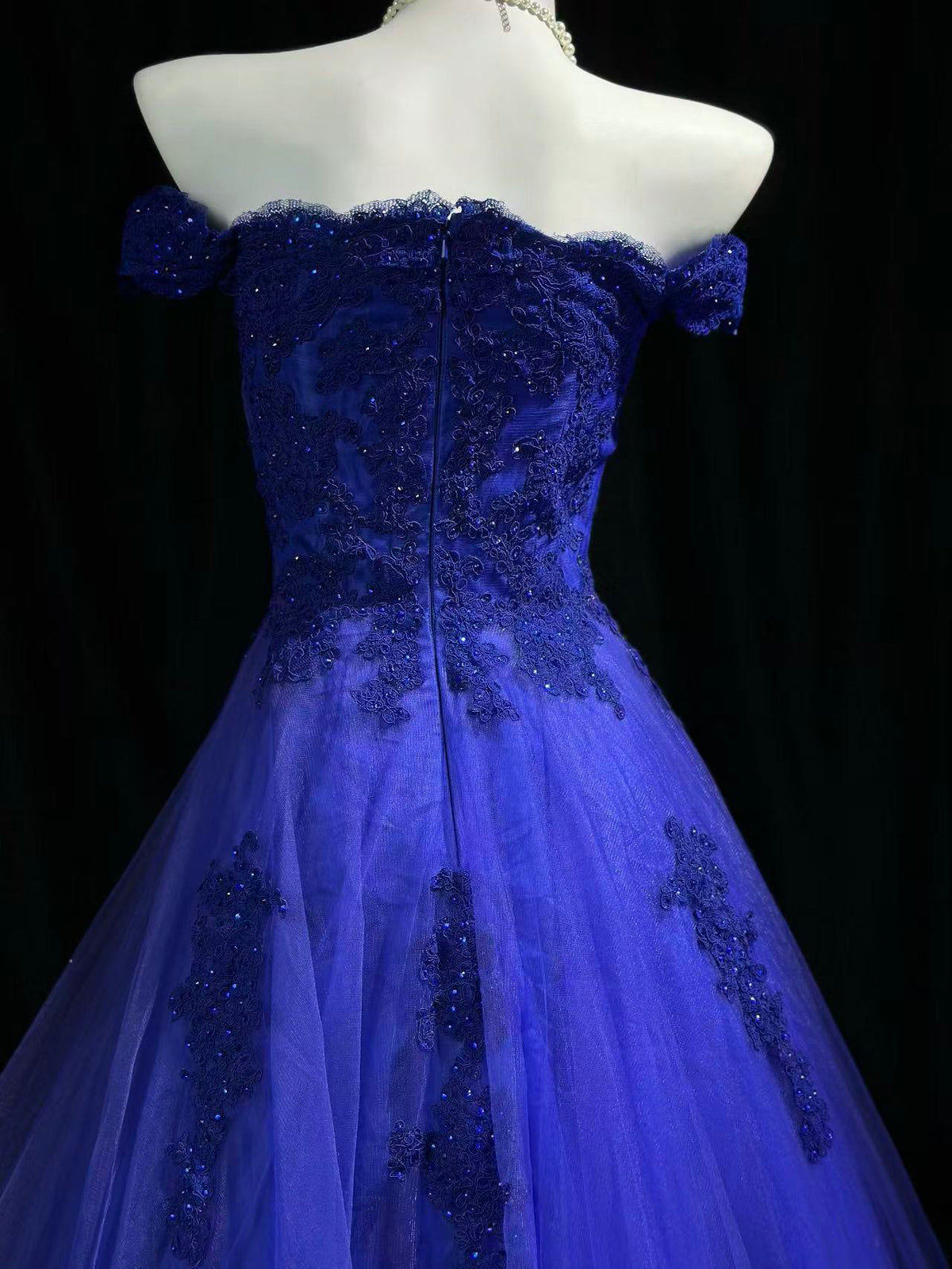 Elegant Off Shoulder Tulle Lace Blue Long Prom Dress with Lace Applique