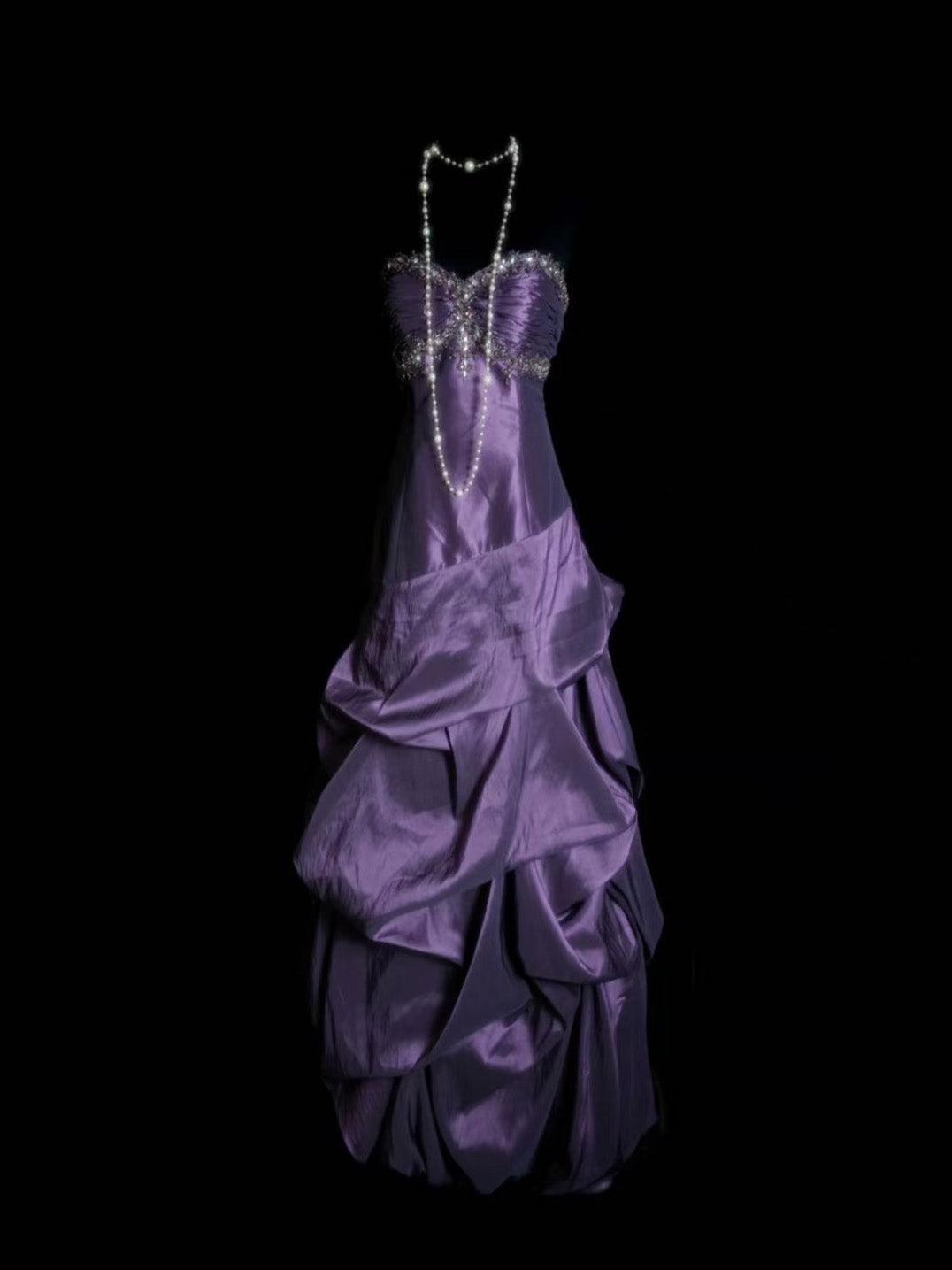 Elegant Sweetheart Neck Taffeta Purple Long Prom Dress with Beads