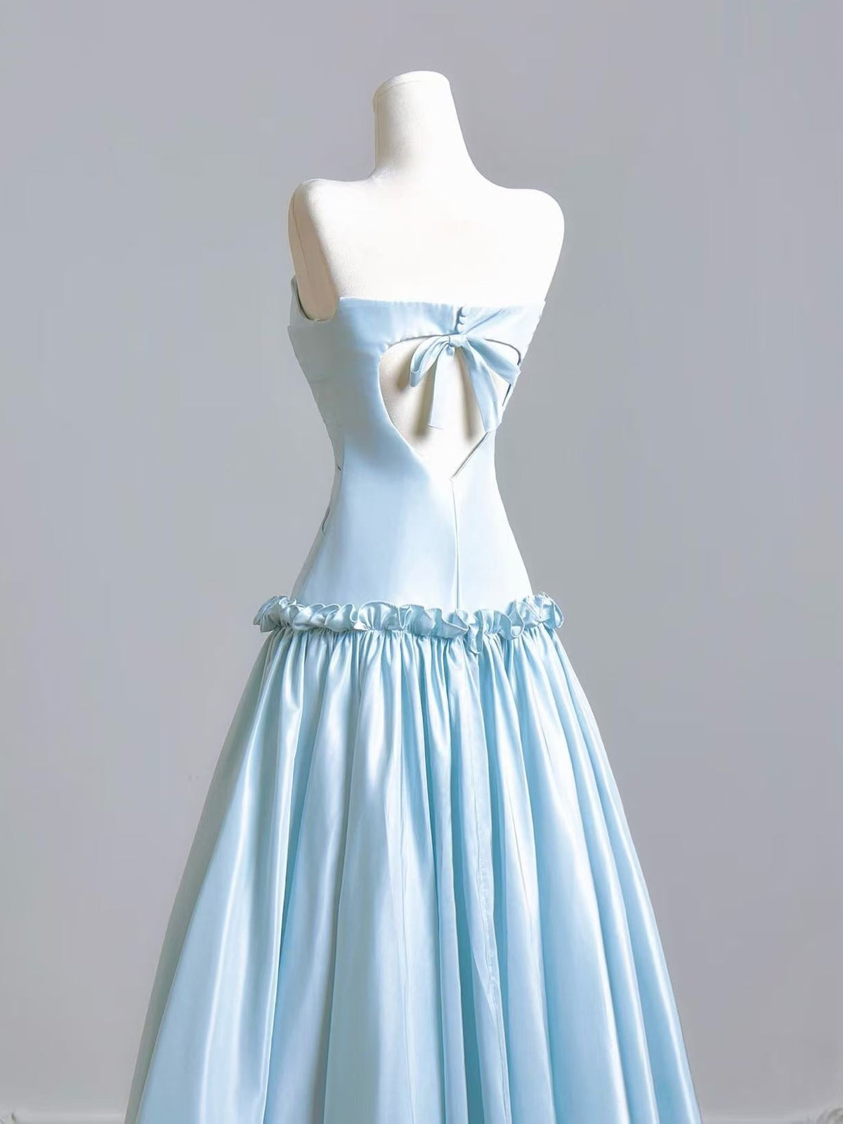 A-Line Blue Strapless Satin A-Line Prom Dress with Ruched Bodice