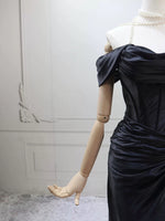 Mermaid Sweetheart Neck Satin Black Long Prom Dress