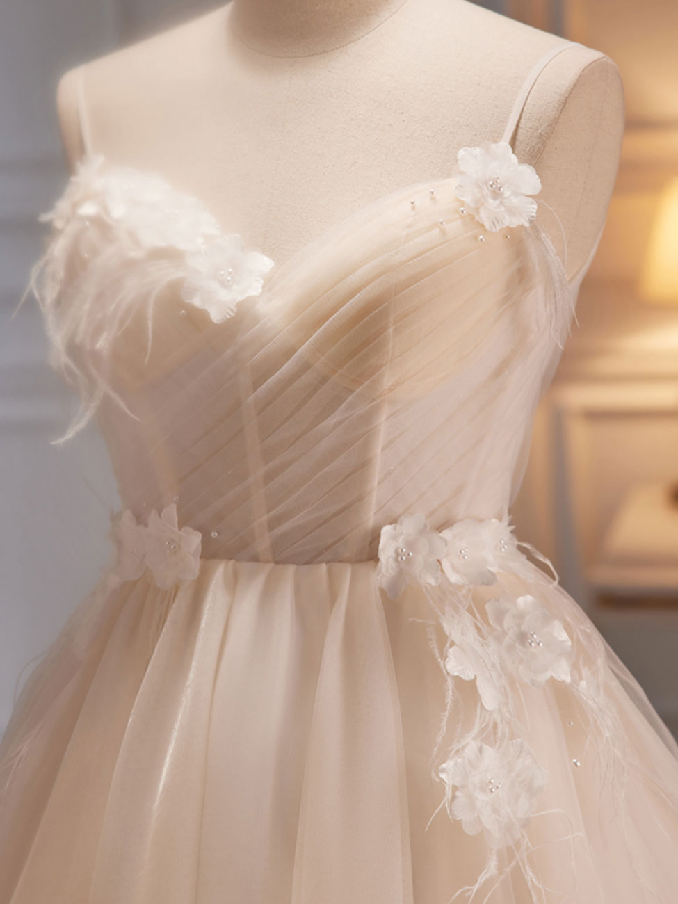 A-Line V Neck Tulle Light Champagne Short Prom Dress, Champagne Homeco