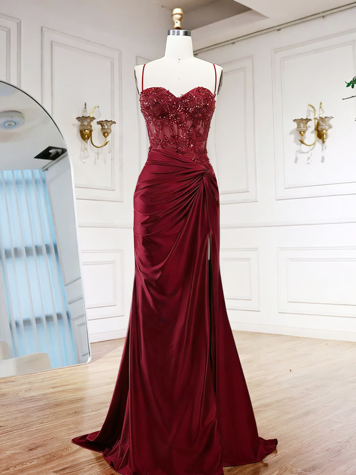 Mermaid Sweetheart Neck Satin Burgundy Long Prom Dress with Lace Applique