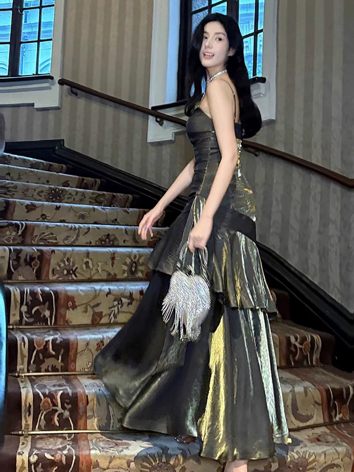 Mermaid Sweetheart Neck Silk Black Gold Long Prom Dress