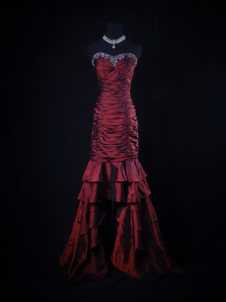 Mermaid Sweetheart Neck Taffeta Ruffles Burgundy Long Prom Dress with Beads