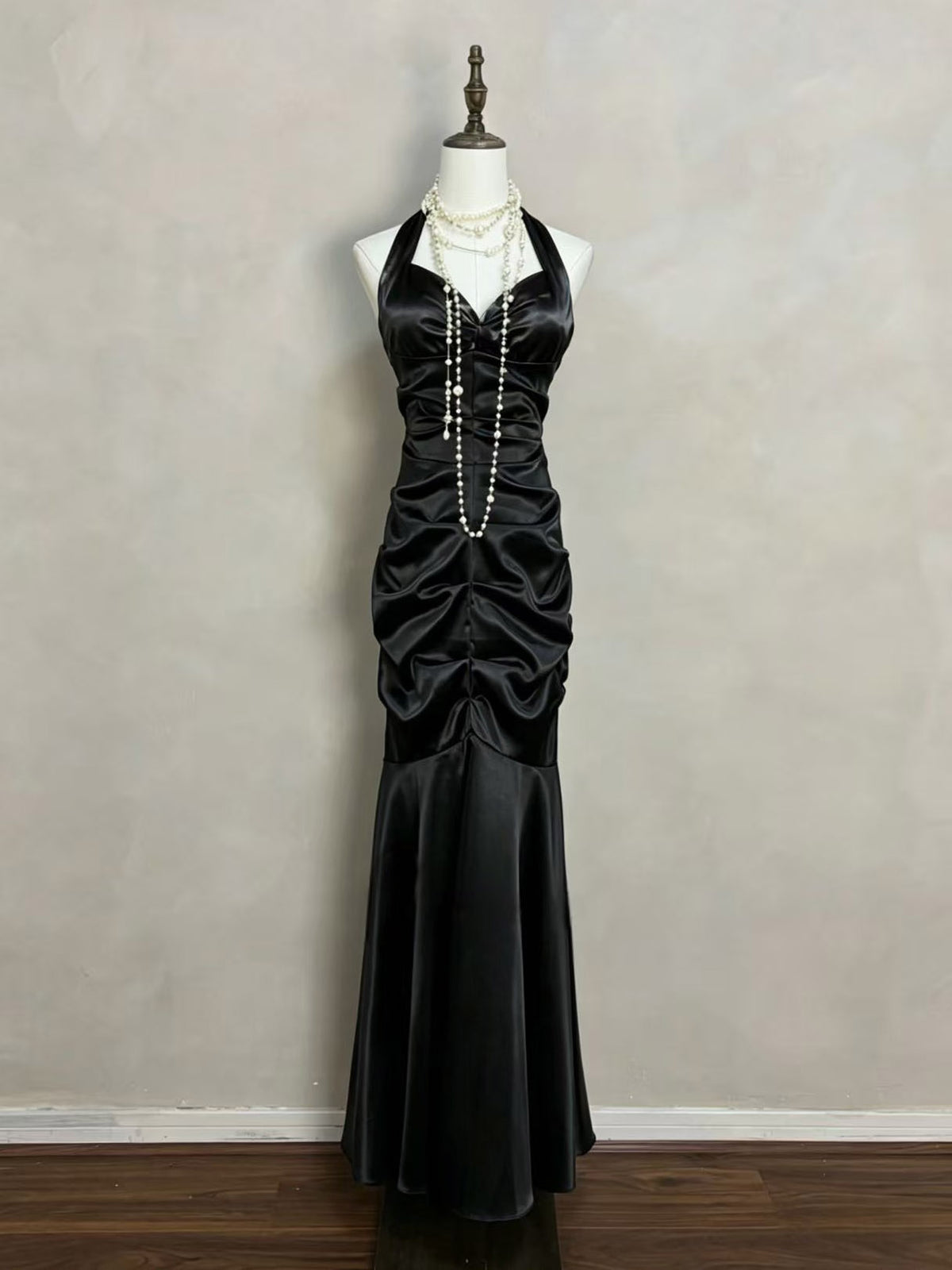 Unique Mermaid Sweetheart Satin Black Long Prom Dress, Black Party Dress