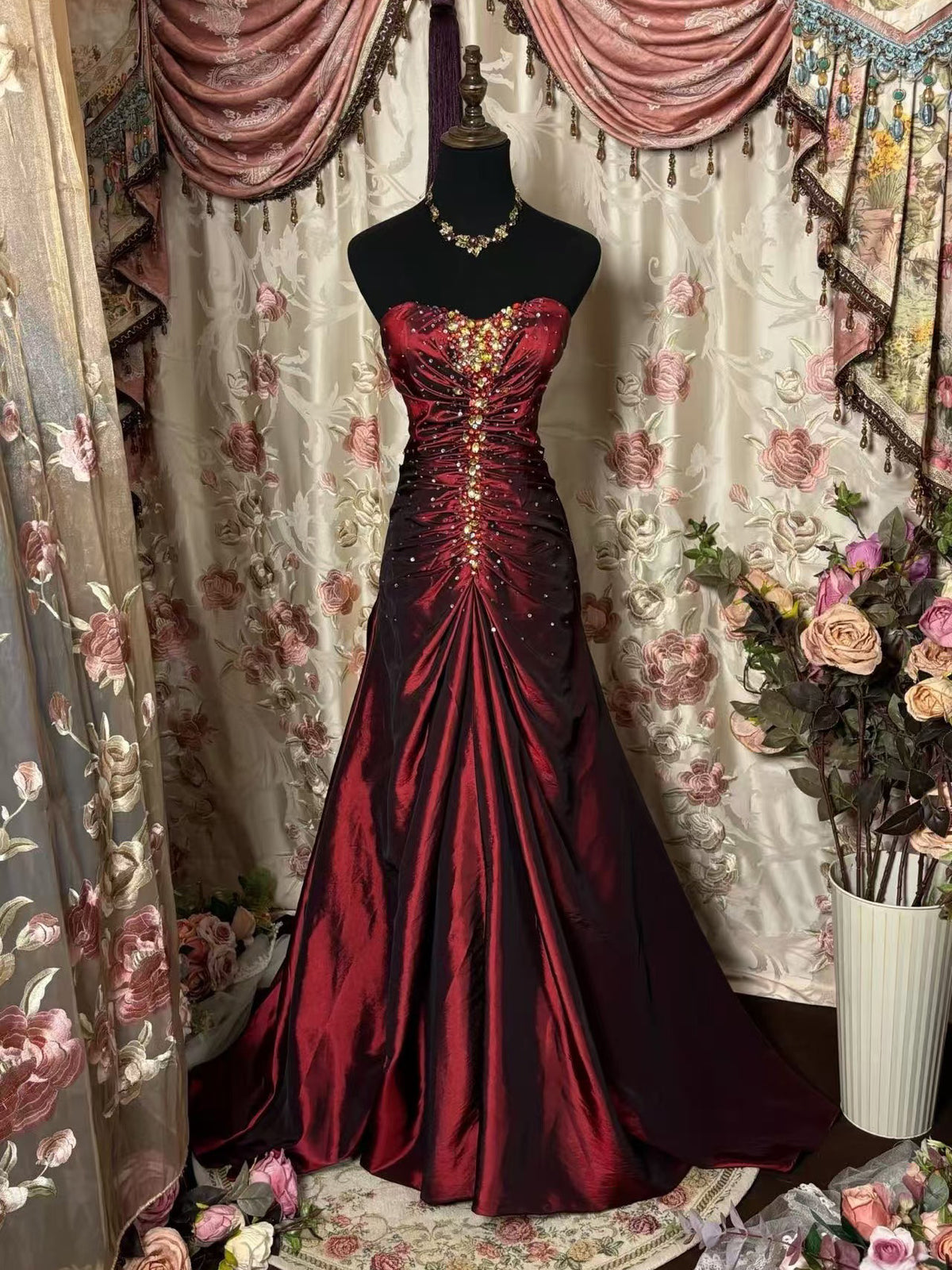 Elegant Sweetheart Floor Length Burgundy Long Prom Dress with Beads