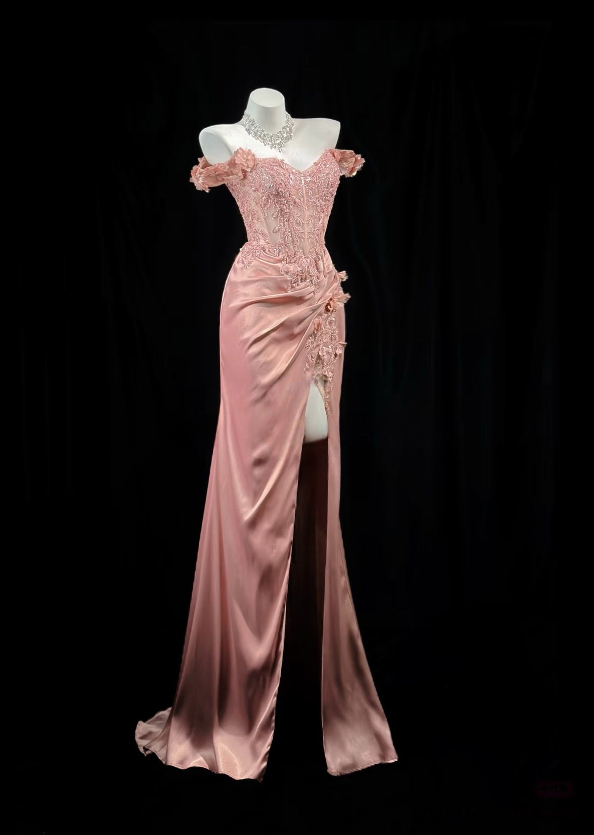 Mermaid Sweetheart Neck Lace Satin Pink Long Prom Dress