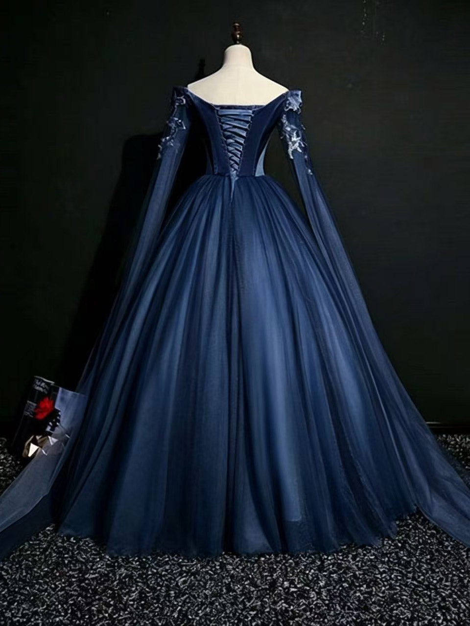 A-line Spoon Neck Long Sleeves Tulle Princess Dark Blue Prom Dress with Lace Applique