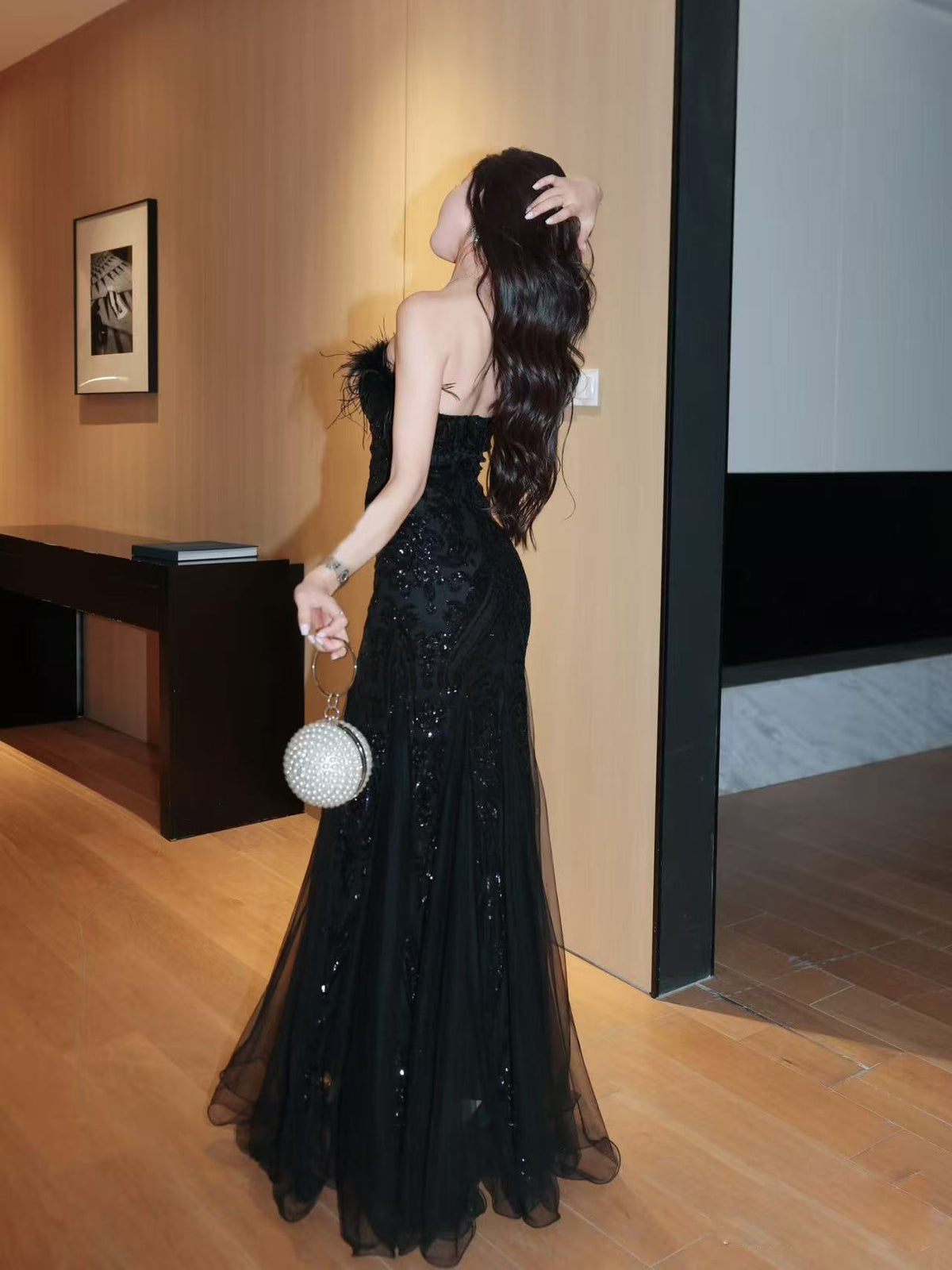 Unique Mermaid Tulle Lace Black Long Prom Dress with Feather