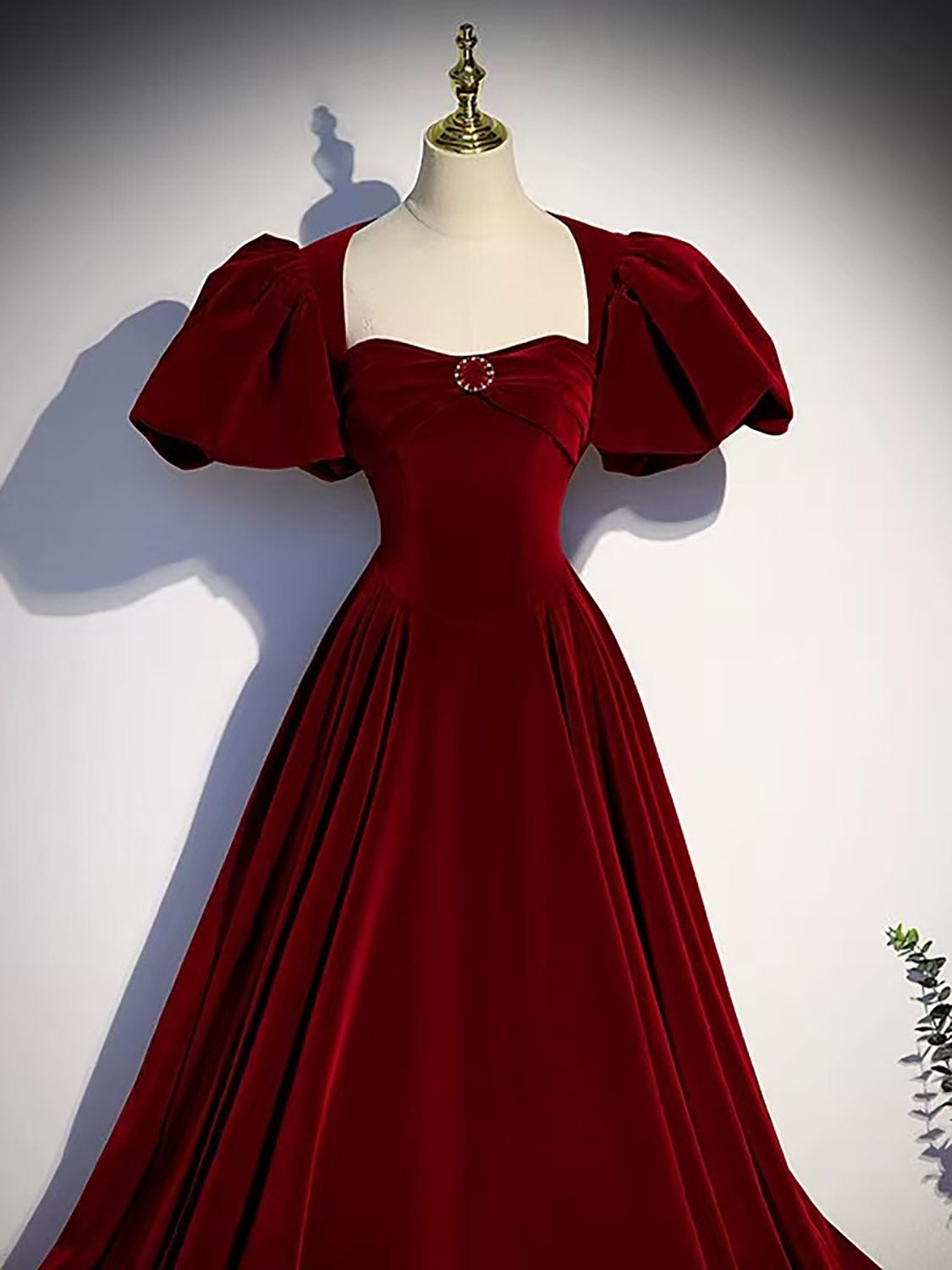 A-Line Sweetheart Neck Puff Sleeves Burgundy Long Prom Dress