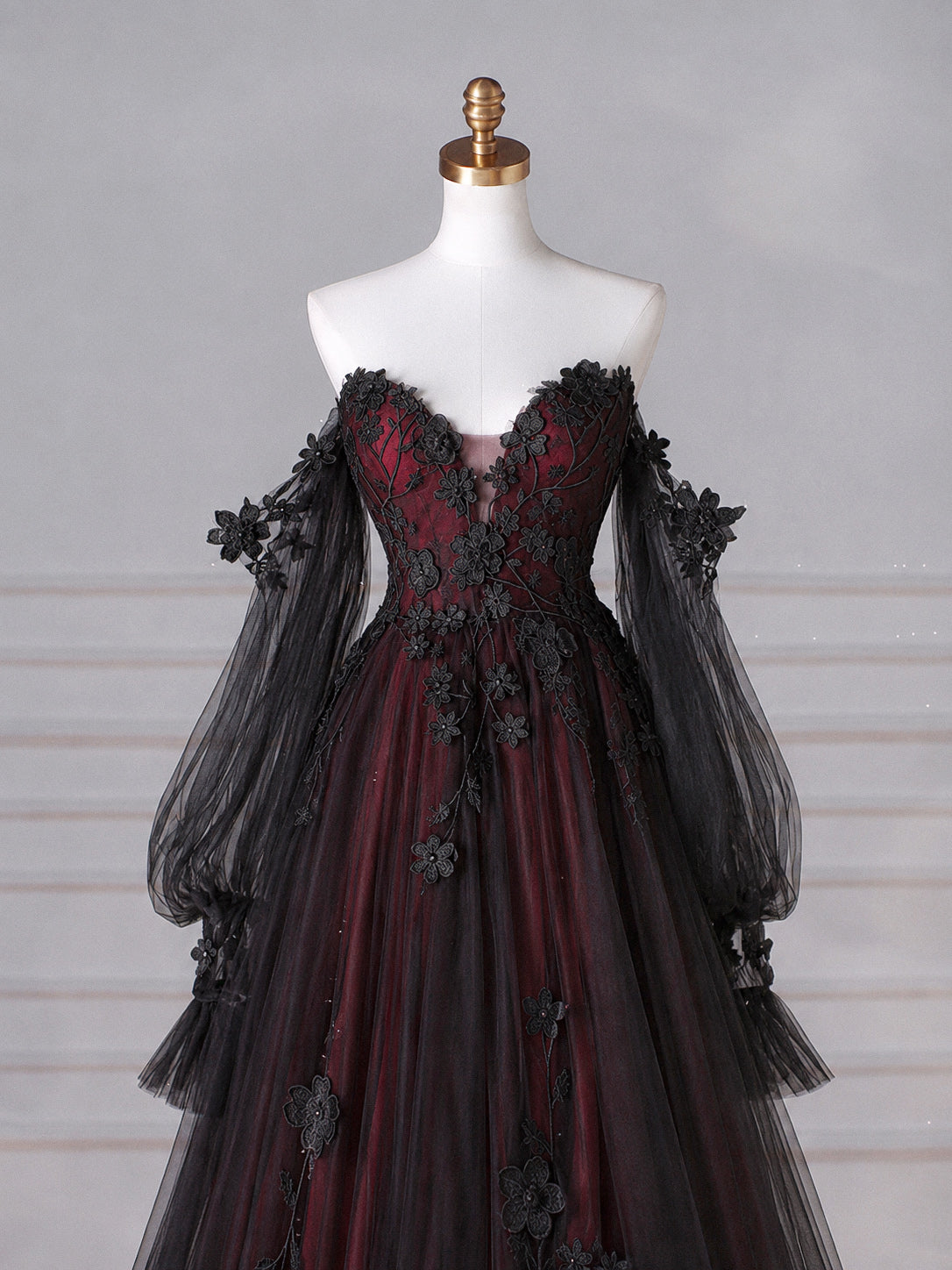 A-Line Sweetheart Tulle Lace Long Sleeves Black/Burgundy Prom Dress