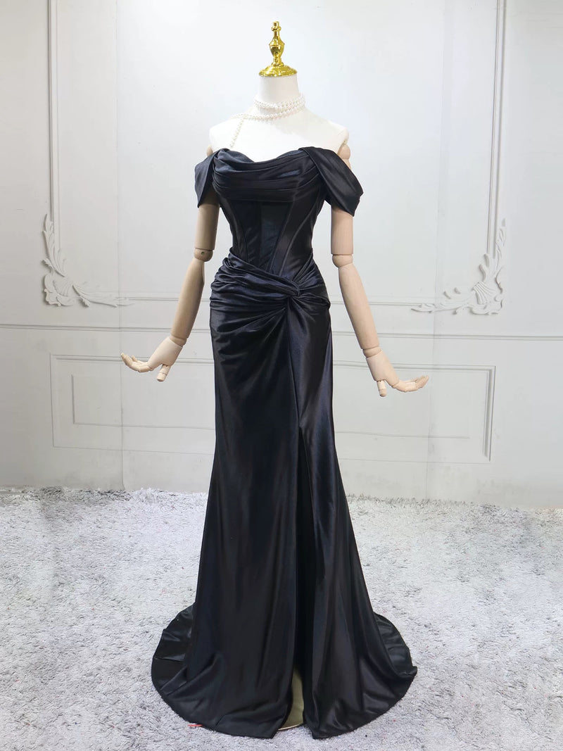 Mermaid Sweetheart Neck Satin Black Long Prom Dress