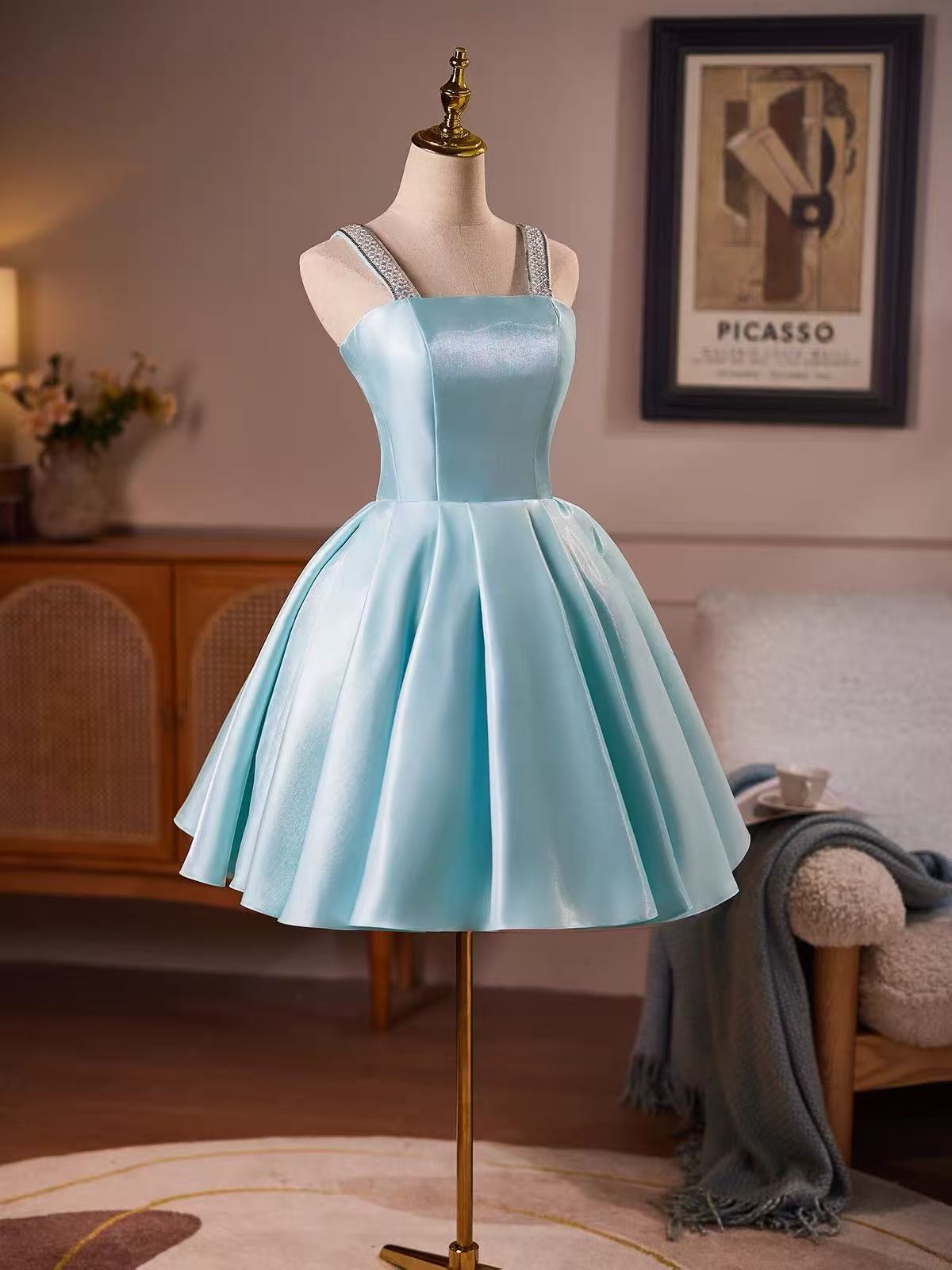 Elegant A-line Satin Blue Short Homecoming Dress with Beads