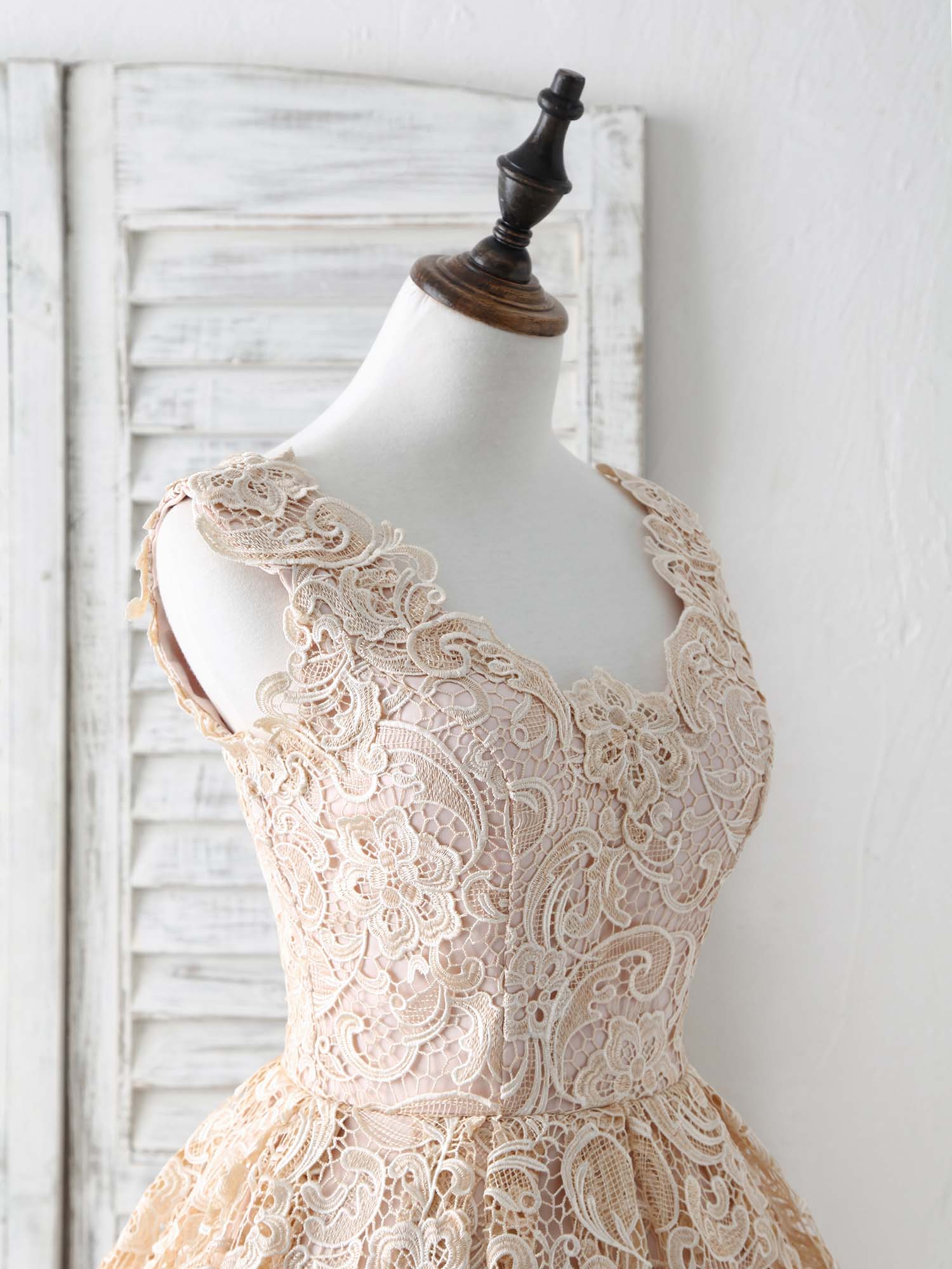 Champagne V Neck Lace Short Prom Dress Champagne Bridesmaid Dress – shopluu
