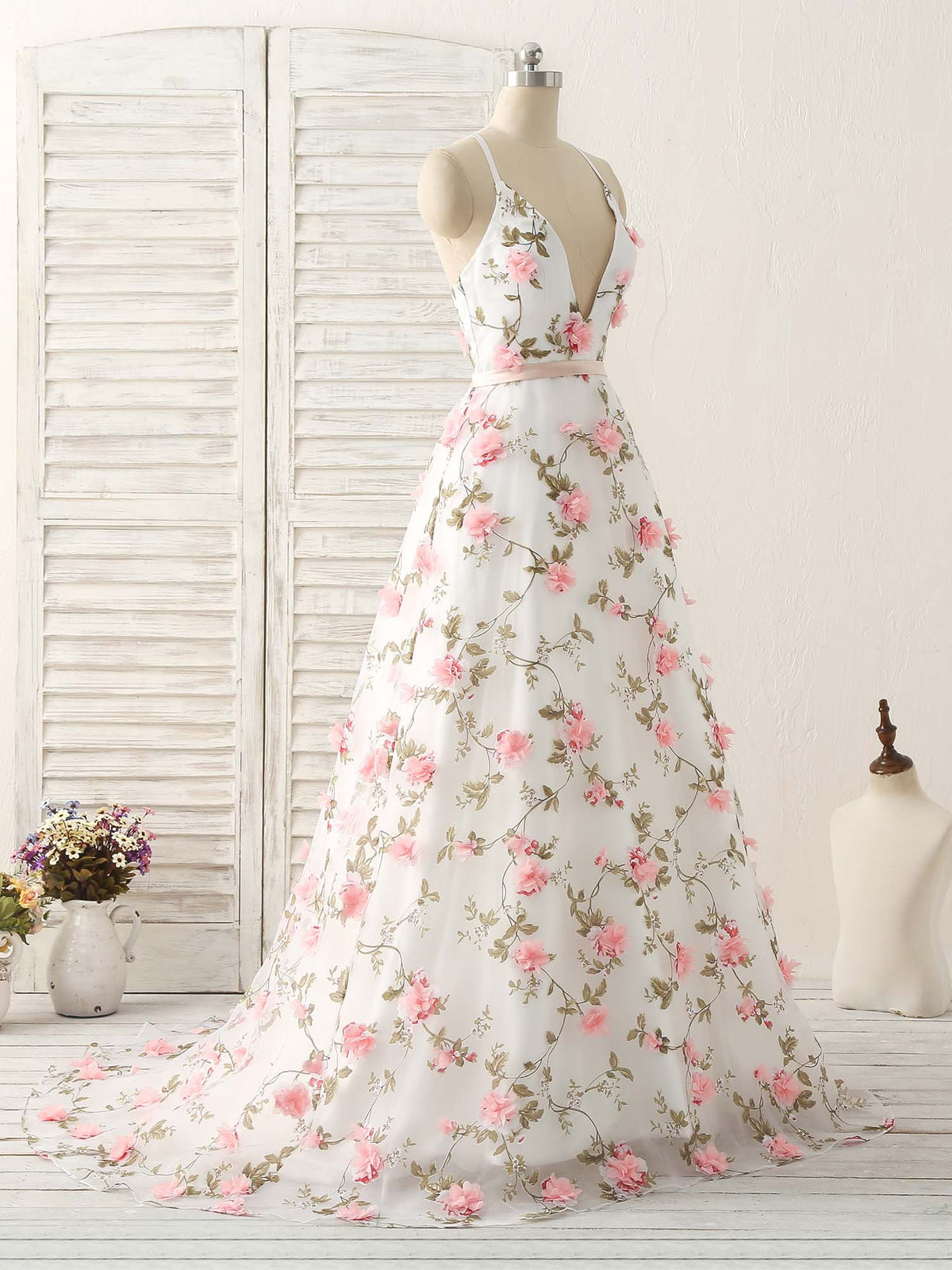 White V Neck 3D Applique Tulle Long Prom Dress White Evening Dress