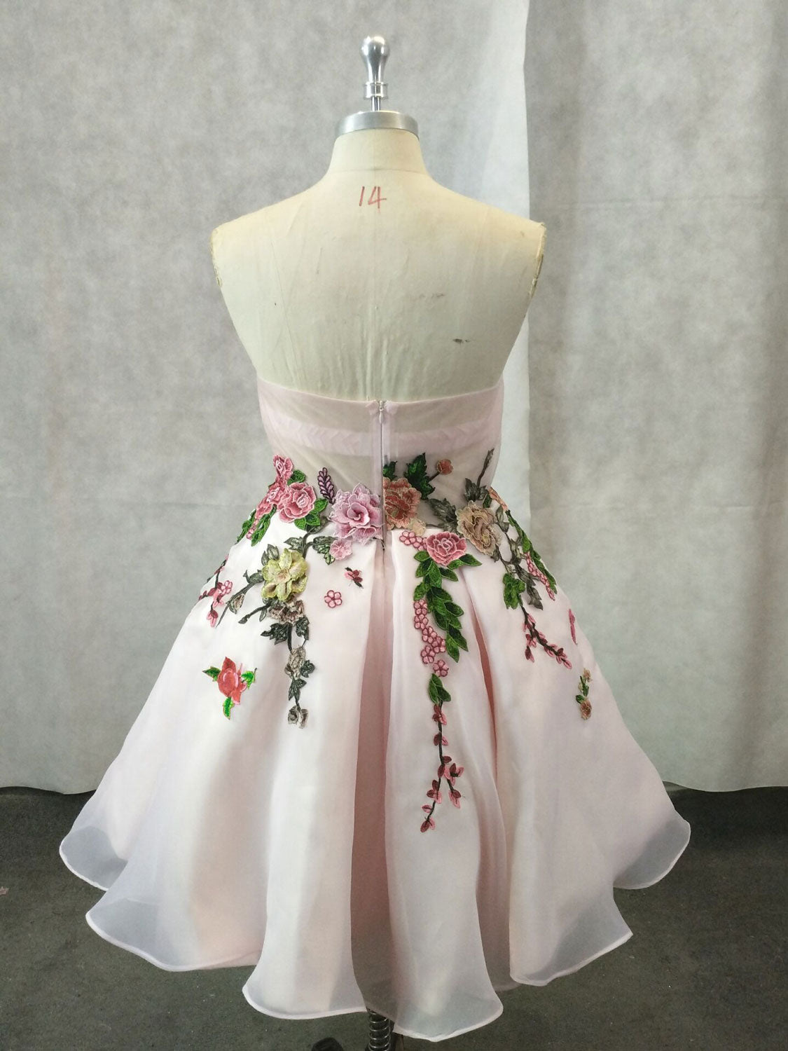 Light Pink Sweetheart Neck Tulle Lace Applique Short Prom Dress US 8 / Pink Light Pink Sweetheart Neck Tulle Lace Applique Short Prom Dress US 8 / Pink