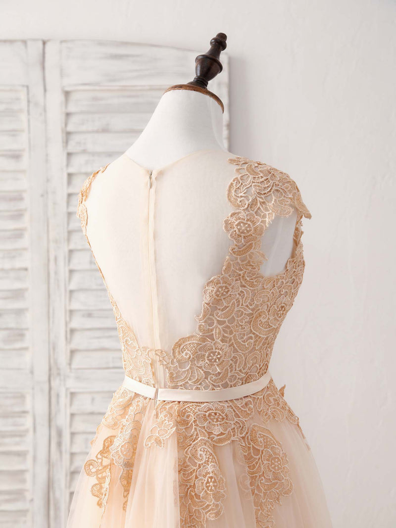 Champagne Round Neck Tulle Lace Applique Long Prom Dress