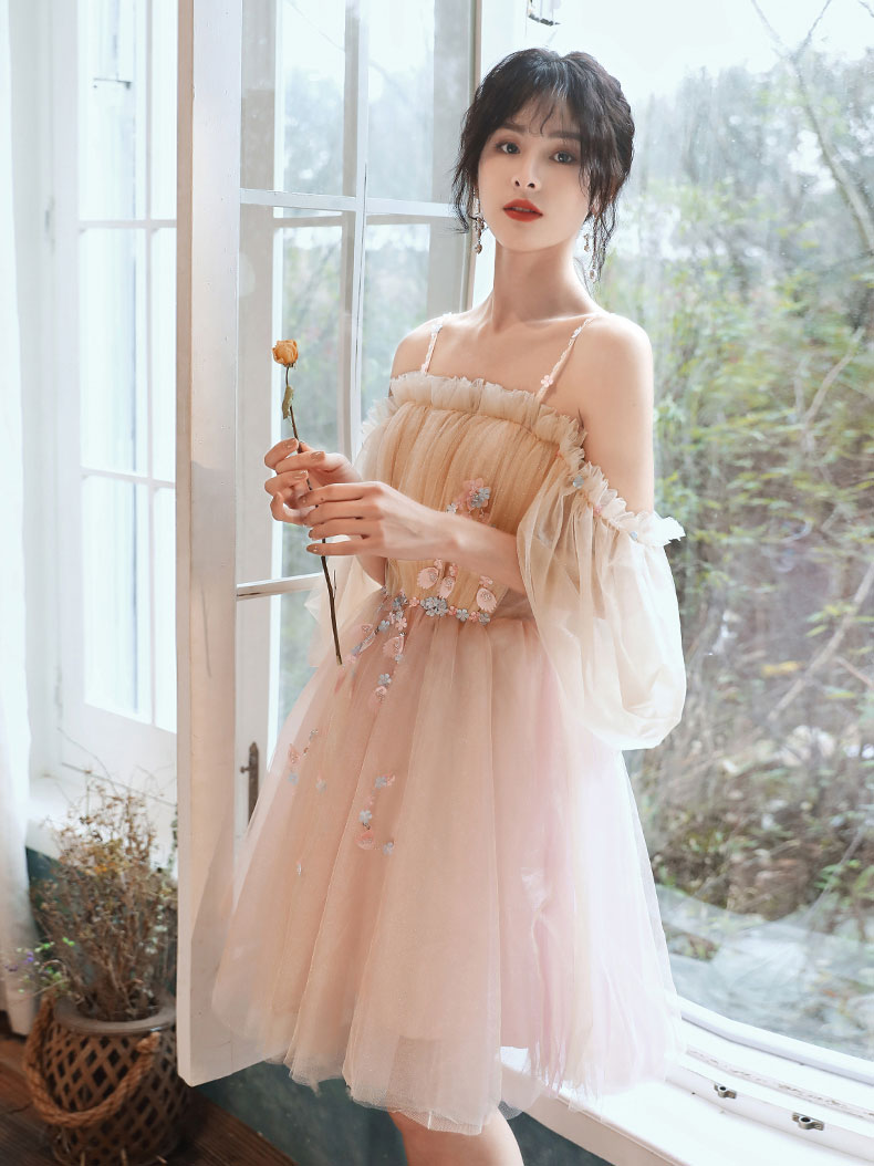 Champagne Tulle Lace Short Prom Dress, Tulle Lace Puffy Homecoming Dress