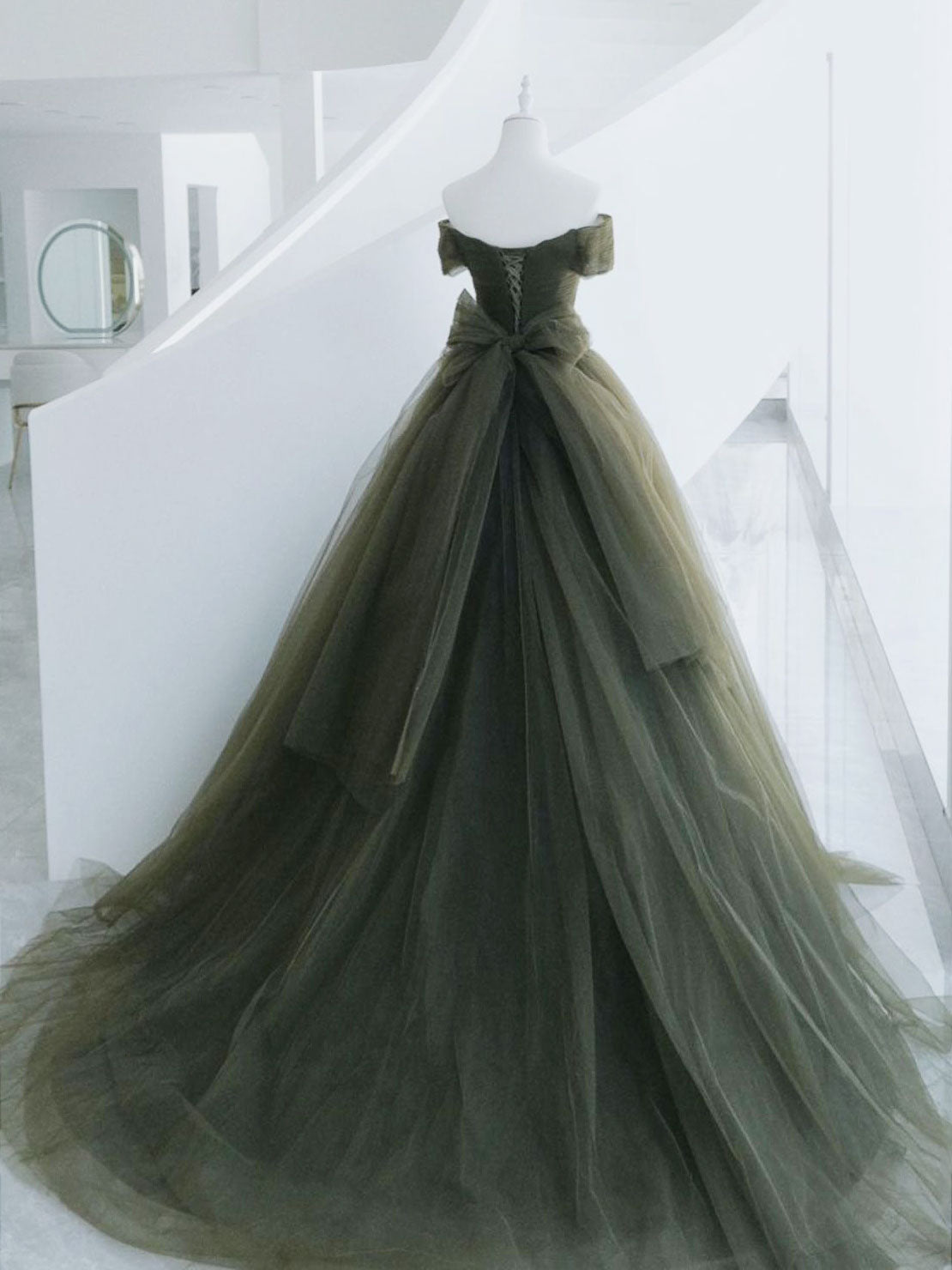 Sweep Train Green  Formal Dress