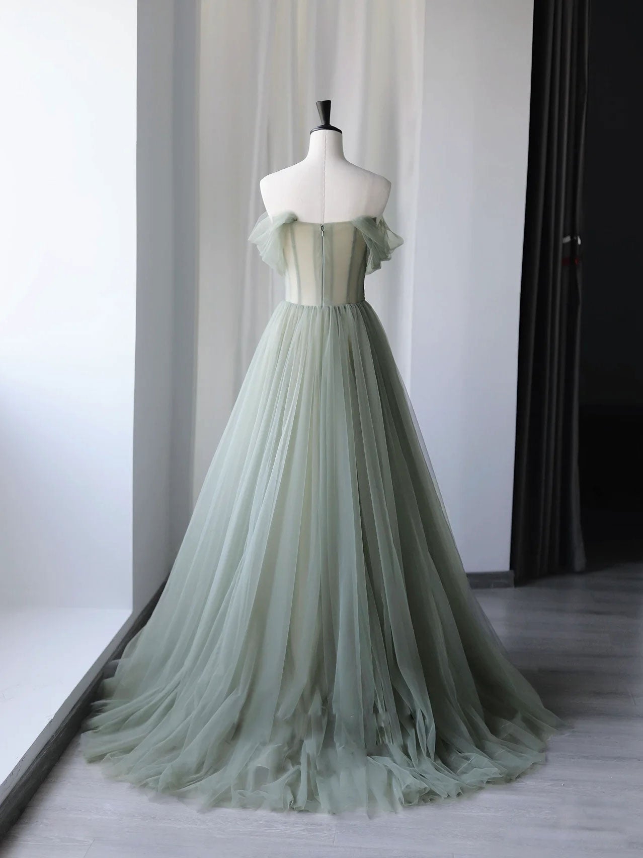Beautiful Green Tulle Long Prom Dress, Off Shoulder Evening Dress US 6 / Custom Color Beautiful Green Tulle Long Prom Dress, Off Shoulder Evening Dress US 6 / Custom Color