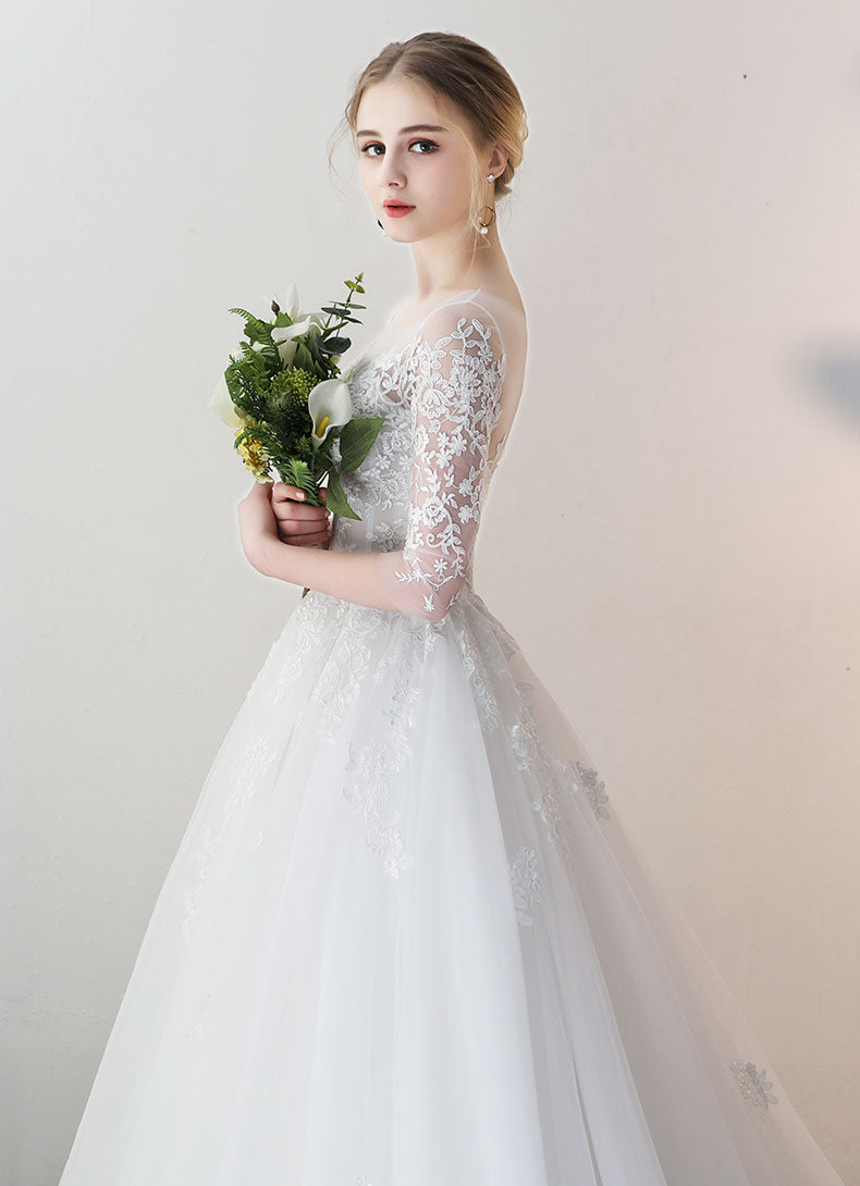 White Round Neck Tulle Lace Long Bridal Gown Lace Wedding Dress