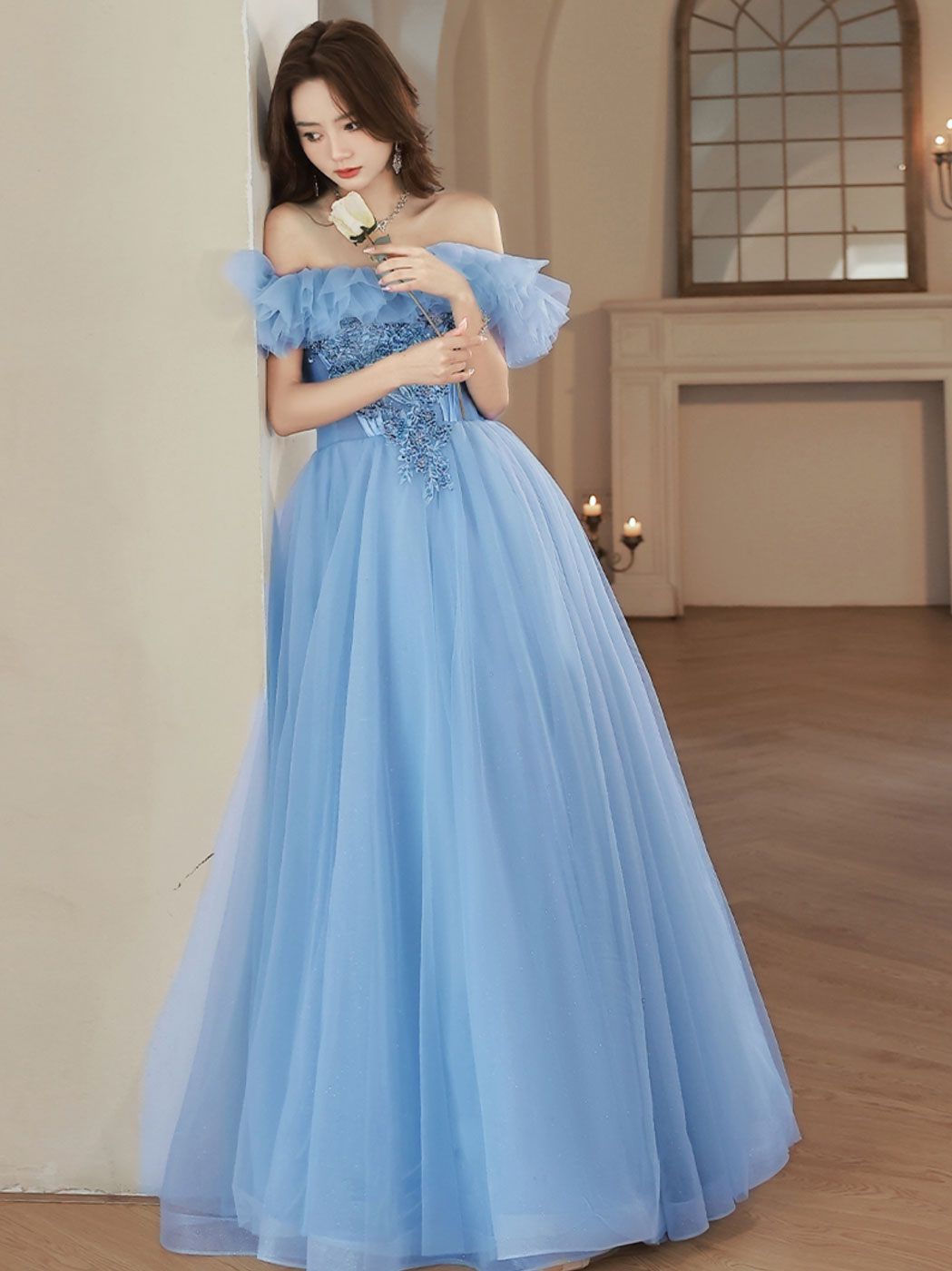 Blue Lace Formal Dresses