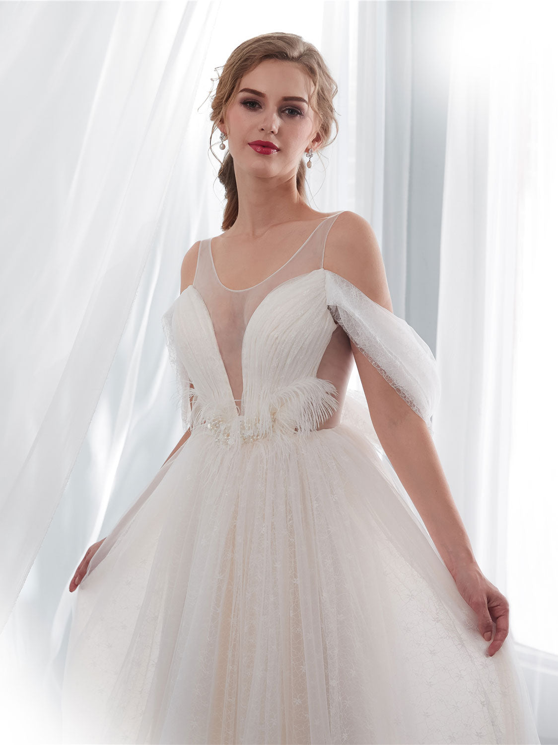 Light Champagne Tulle Lace Long Beach Wedding Dress Bridal Dresses