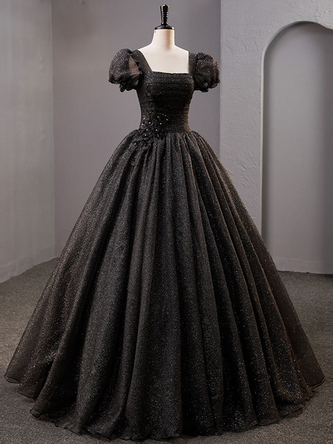 Black Square Neckline Tulle Long Prom Dresses