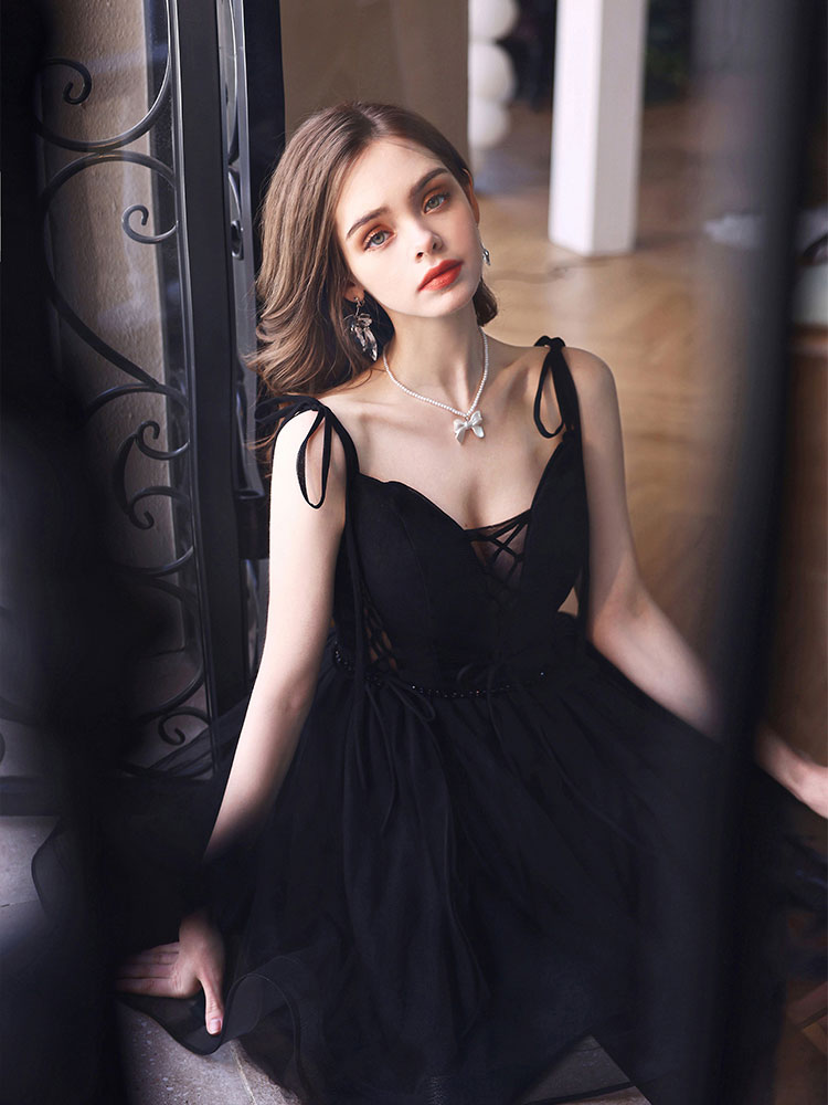 Cute V Neck Tulle Black Short Prom Dress, Black Homecoming Dresses