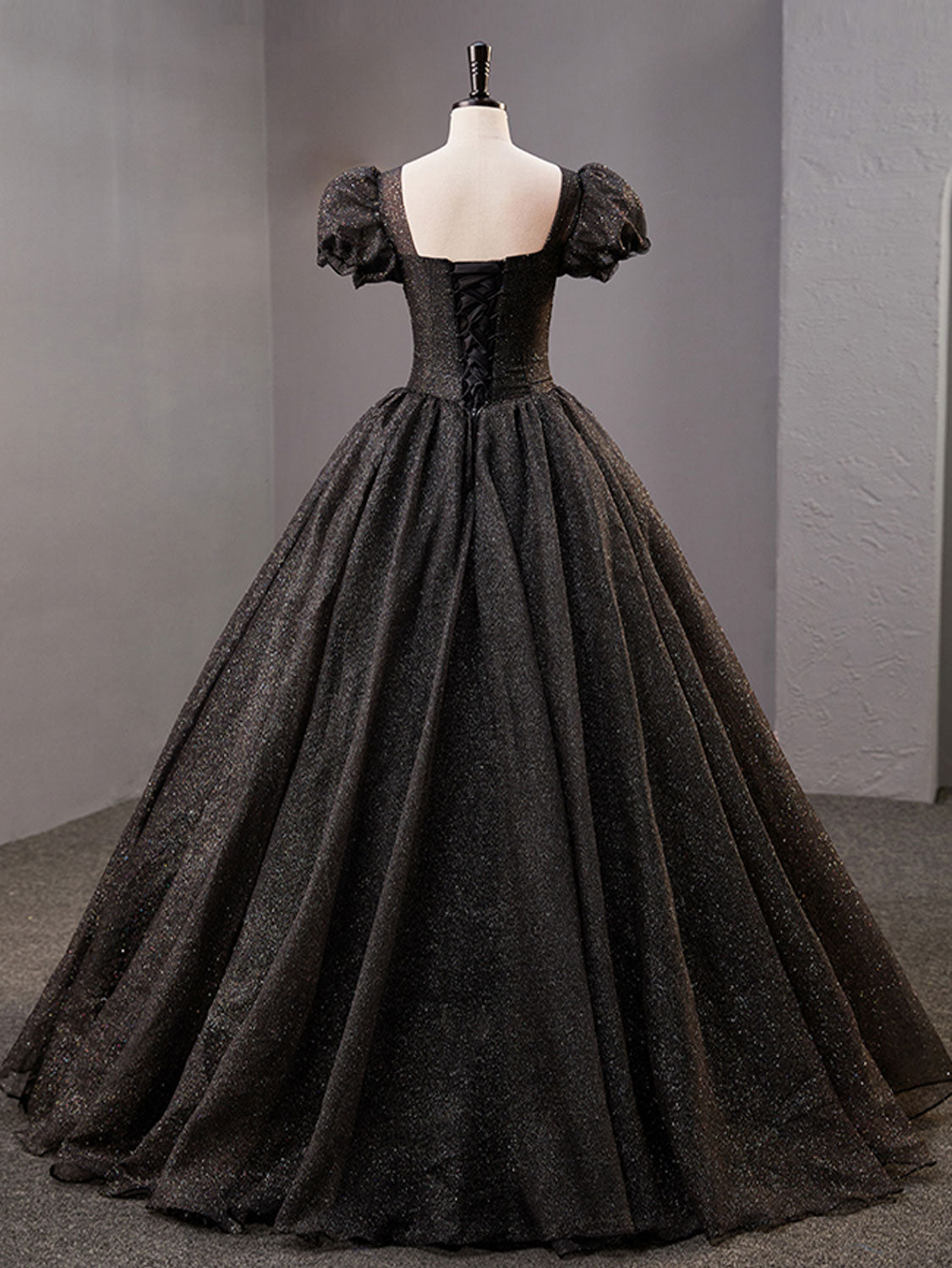Shiny Tulle Black Evening Dresses