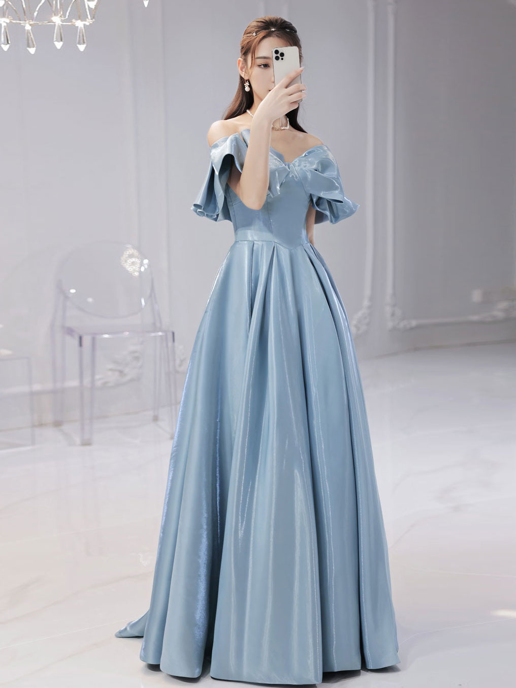 baby blue graduation dress Child Matte Light Gown - Preschool & Kindergarten Gowns 33 (4'0" Natural 7 Simple Blue Satin Long Prom