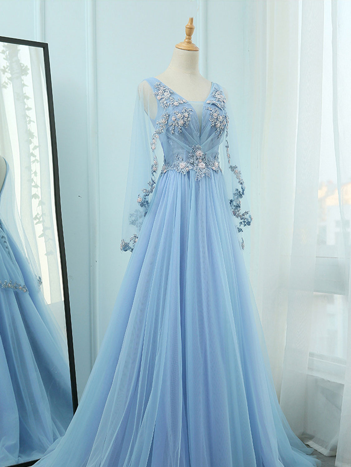 A-Line V Neck Tulle Lace Blue Long Prom Dresses, Blue Formal Evening D